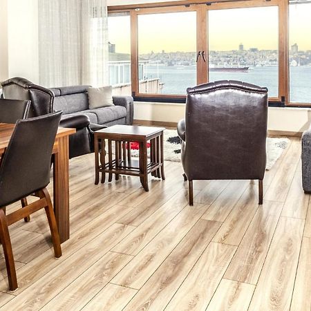 Flat With Sea View Near Uskudar Ferry Station Apartment Istanbul Ngoại thất bức ảnh